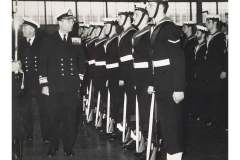 Admiral_inspecting_Ratings