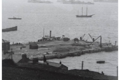 157_36-Tramways_in_harbour