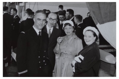 Cocktail_party_aboard_French_ship