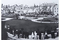 145_32-Easton_Sq-18Aug1904