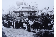 180_4-Bandstand-c1910