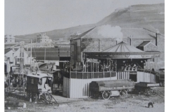 82_6-Fair_at_Chiswell-c1905