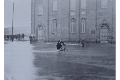 98_18-21Jan1904-Vic_Sq